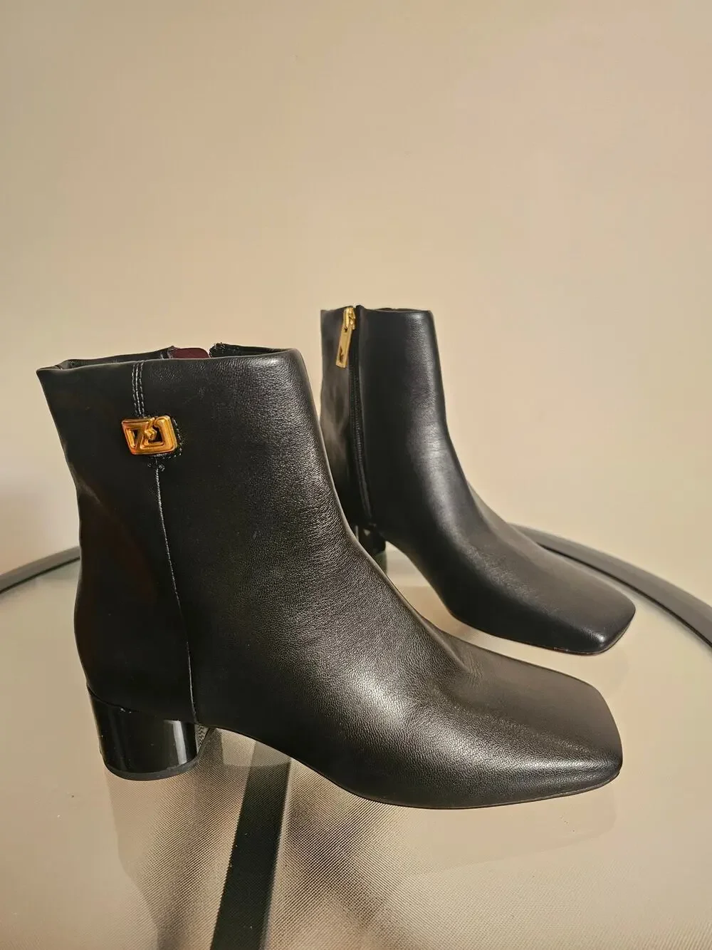 Size 6.5 Franco Sarto Noah Ankle Boots